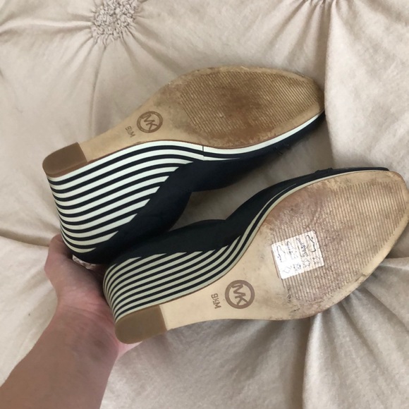 Michael kors wedges - Picture 4 of 4